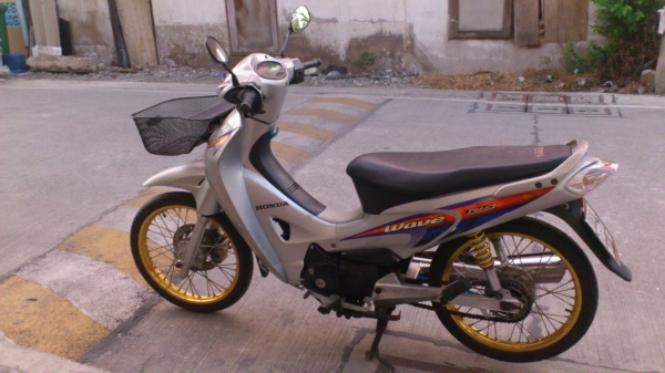 ขาย WAVE125s ปี46 สีเทา เครื่องแน่นมากเดิมๆ รถบ้านแท้ๆ ทะเบียนไม่ขาด เอกสารครบพร้อมโอน สนใจโทร0875533323 เดี่ยวโมบาย ขาย WAVE125s ปี46 สีเทา เครื่องแน่นมากเดิมๆ รถบ้านแท้ๆ ทะเบียนไม่ขาด เอกสารครบพร้อมโอน สนใจโทร0875533323 เดี่ยวโมบาย