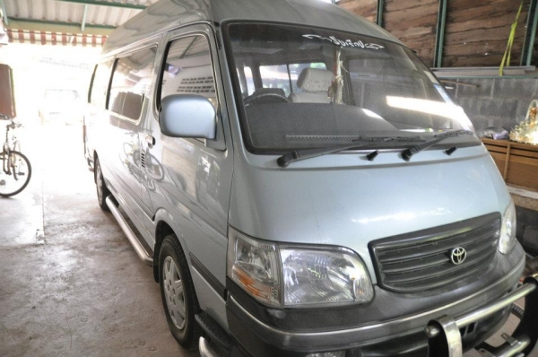 ขาย รถตู้แวน V.I.P  สภาพดี หัวจรวด ปี 2004 ราคาบ้านๆ กันเองๆ