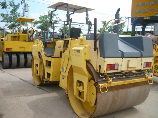 รถบด 7 ตัน Bomag BW144AD-2-21085 รถเก่านอกนำเข้าจากญี่ปุ่น สภาพเนี๊ยบไม่มีที่ติ ชม.การทำงาน 2000 ชม. สนใจติดต่อ 087 900-0077 รถบด 7 ตัน Bomag BW144AD-2-21085 รถเก่านอกนำเข้าจากญี่ปุ่น สภาพเนี๊ยบไม่มีที่ติ ชม.การทำงาน 2000 ชม. สนใจติดต่อ 087 900-0077