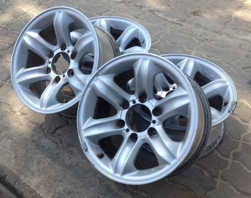 >>>ล้อเล็บเหยี่ยว ISUZU Enkei แท้ขอบ 16x7 ออฟเดิมๆ สภาพเดิมๆ สวยๆ ครับ<<<