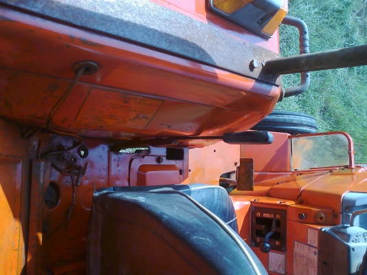 ขายรถไถ L1-24 พร้อมโรตารี่ 1.6 เมตร ล้อเหล็ก 1 คู่