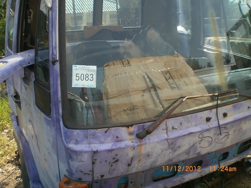 รถเครน 3 ปลอก 1 ชัก 6 ล้อ 175 แรงม้า