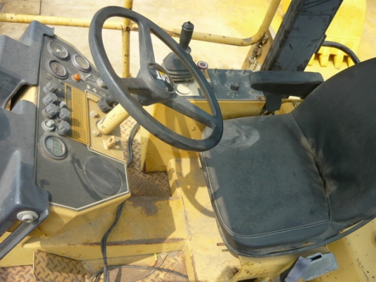 รถบดสั่นสะเทือน 7 ตัน Cat CB-434B รถนอก นำเข้าจากญี่ปุ่นโดยตรง สภาพเดิมๆ พร้อมลุยงาน เอกสารครบพร้อมจัดไฟแนนท์ รถบดสั่นสะเทือน 7 ตัน Cat CB-434B รถนอก นำเข้าจากญี่ปุ่นโดยตรง สภาพเดิมๆ พร้อมลุยงาน เอกสารครบพร้อมจัดไฟแนนท์