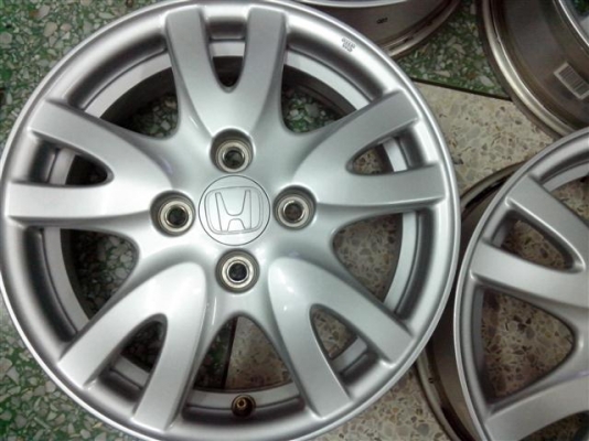 ขายแม๊ก honda brio 4 วง 3500 บาท ขายแม๊ก honda brio 4 วง 3500 บาท