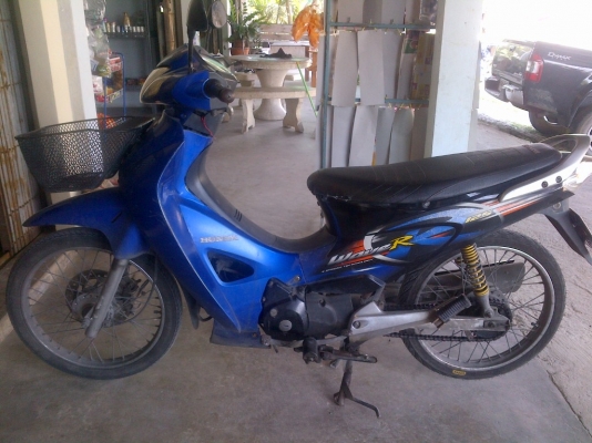 ด่วน!เวฟ125R สต๊าทมือ  ปี48 รถเครื่องเดิม  พร้อมใช้ รถไม่ได้ล้างคับ ทะเบียน+เอกสารโอน ภาษีไม่หมด