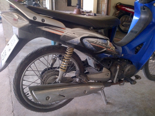 ด่วน!เวฟ125R สต๊าทมือ  ปี48 รถเครื่องเดิม  พร้อมใช้ รถไม่ได้ล้างคับ ทะเบียน+เอกสารโอน ภาษีไม่หมด