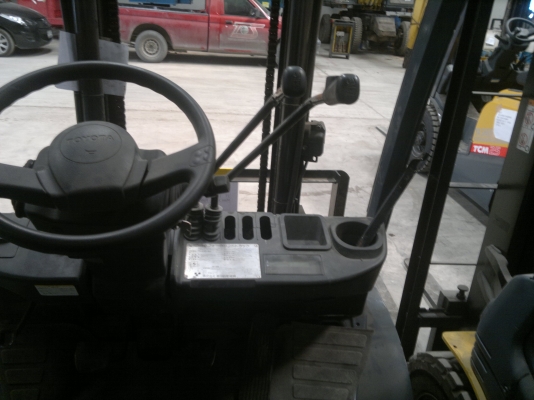 ขายรถฟอร์คลีฟท์ TOYOTA 8FGL20 เสา3M ออโต้ปี2007, 4527 ชม.สภาพดี รถนอกนำเข้า ติดต่อ มานะ 085-9049669