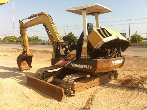 รถแบคโฮ YANMAR YB451UZ รถแบคโฮ YANMAR YB451UZ