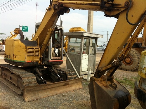 รถแบคโฮ CAT 307 SSR รถแบคโฮ CAT 307 SSR