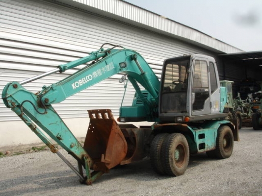 ขายด่วนรถแบ็คโฮสภาพพร้อมใช้งาน KOBELCO รุ่น SK100W-2 ล้อยางราคาพิเศษ คลิกเลยค่ะ ขายด่วนรถแบ็คโฮสภาพพร้อมใช้งาน KOBELCO รุ่น SK100W-2 ล้อยางราคาพิเศษ คลิกเลยค่ะ