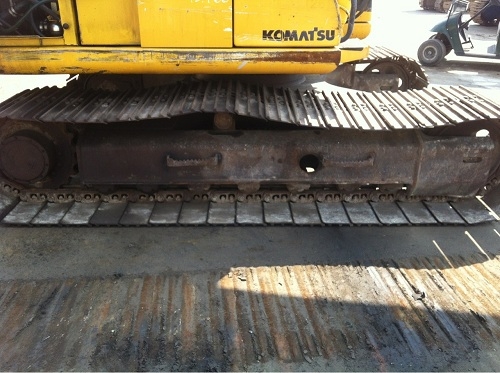 ขาย รถแบคโฮ KOMATSU PC130-6K นำเข้าจากญี่ปุ่น ของถึงไทยวันศุกร์นี้ครับ รถปี2003 ไฟฟ้าเต็ม ทำงาน5000ชั่วโมง ติดต่อ 081-2990958