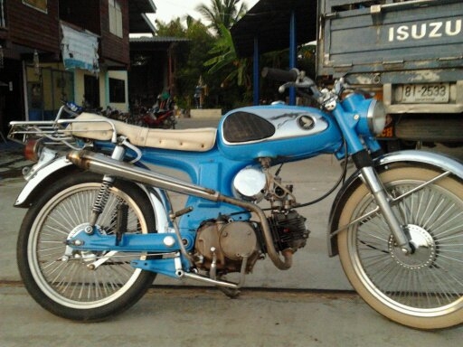 ขาย HONDA S 90 เครื่อง WAVE Z คลัชมือ ขาย HONDA S 90 เครื่อง WAVE Z คลัชมือ