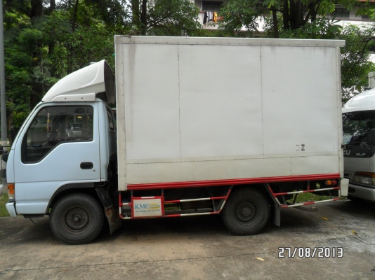 ขาย isuzu NKR  100 แรง  เครื่อง 4bc2 ทะเบียนตู้บรรทุก