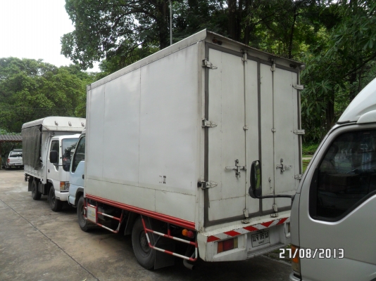 ขาย isuzu NKR  100 แรง  เครื่อง 4bc2 ทะเบียนตู้บรรทุก
