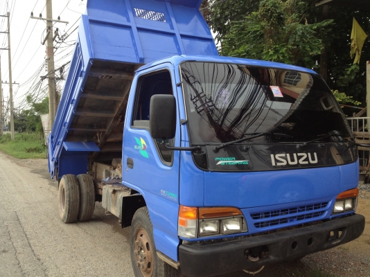 ขาย6ล้อดั้ม isuzu npr 120แรง ฝาขาว รถในไทย ดั้มSMM