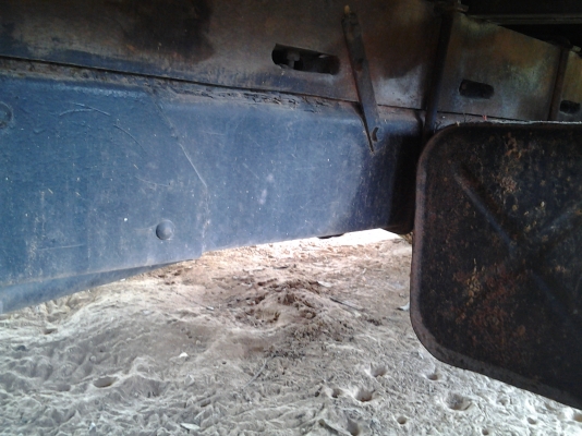 ขาย 6 ล้อ isuz เครื่อง 110 แรงแซสซีสวย