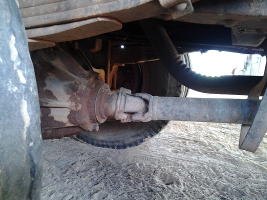 ขาย 6 ล้อ isuz เครื่อง 110 แรงแซสซีสวย