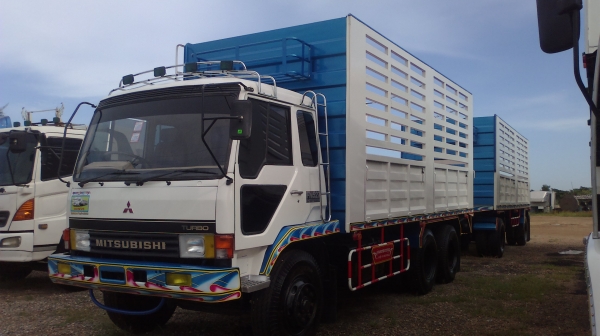 รถสวยสภาพเดิม ราคาถูก