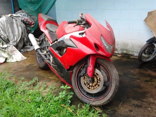 ขายซาก gsx 250มี (สำเนา) ทะเบียน ราคาถูก หรือแยกขาย ขายซาก gsx 250มี (สำเนา) ทะเบียน ราคาถูก หรือแยกขาย