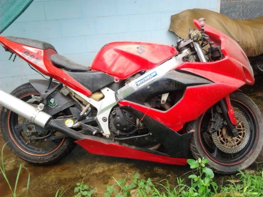 ขายซาก gsx 250มี (สำเนา) ทะเบียน  ราคาถูก หรือแยกขาย