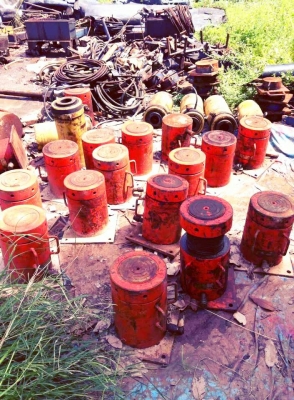 ขาย แม่แรงไฮดรอลิค ขนาด100ตัน หลายรายการ