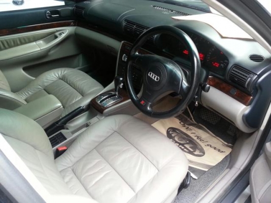 ขายด่วน AUDI A4 1.8 2000