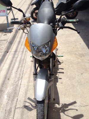 โซนิค ปี45 สตาร์ทมือ ล้อแม็ก เครื่องเดิม วิ่งแรง ทะเบียนพร้อม ภาษีไม่ขาด 16500บาท