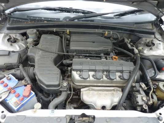 ขายด่วน CIVIC 1.7 EXi โฉม Dimention สีเทา เกียร์ธรรมดา ขายด่วน CIVIC 1.7 EXi โฉม Dimention สีเทา เกียร์ธรรมดา