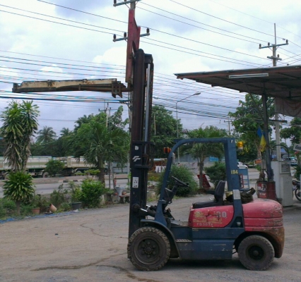 Sell> โฟล์คลิฟท์ 3 ตัน 2 กระบอก เกียร์ทอร์ค(ออโต้) เครื่องดีเซล กำแพงแสน นครปฐมครับ Sell> โฟล์คลิฟท์ 3 ตัน 2 กระบอก เกียร์ทอร์ค(ออโต้) เครื่องดีเซล กำแพงแสน นครปฐมครับ