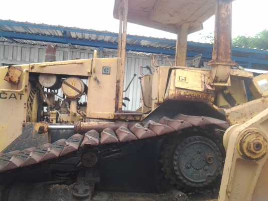 แทรคเตอร์ CATTERPILLAR  D4H สภาพสวย ราคาไม่แพง