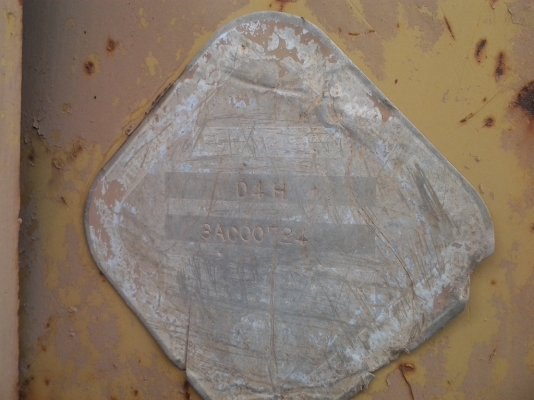 แทรคเตอร์ CATTERPILLAR  D4H สภาพสวย ราคาไม่แพง