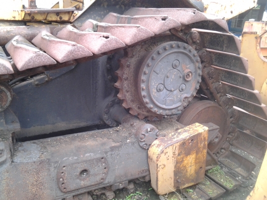 แทรคเตอร์ CATTERPILLAR  D4H สภาพสวย ราคาไม่แพง