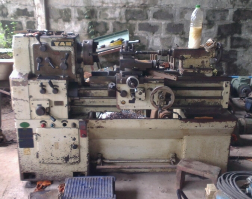 Sell> แท่นกลึง Yam 4 ฟุต 3 เพลา มีเบรค เครื่องใช้งานอยู่ครับ สวยๆ กริ๊บๆ ตัวเล็กทำงานคล่องมือดีครับ