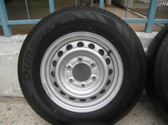 ขายกะทะล้อ Chev colorado ป้ายแดง 6รู139 + ยาง ปี 2513 สนใจติดต่อเล็กคลองสามครับ (081-3747940)