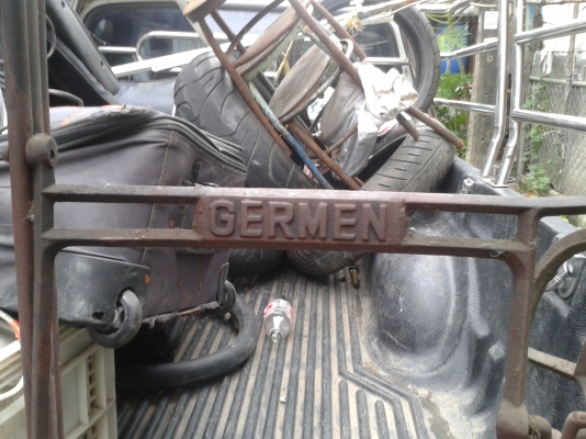 ขาจักรเยอรมัน  700