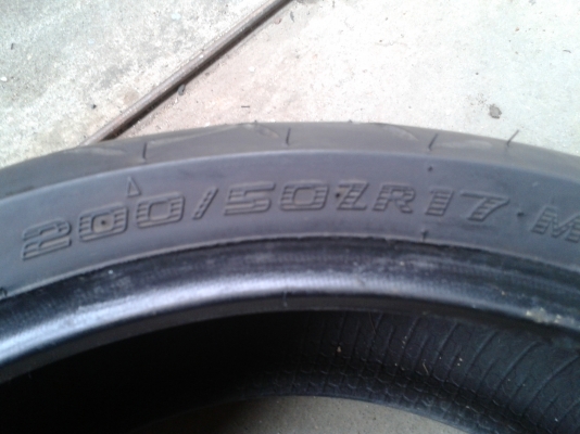 ยาง  200/50/17  SHINCO