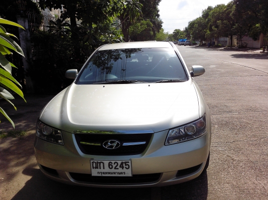 HYUNDAI SONATA 2.0  ปี08 มือเดียว สวยมากครับ รถใหญ่ ราคา วีออส ซื้อสดลดได้ครับ ! ! !