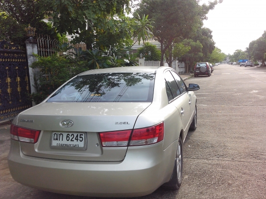 HYUNDAI SONATA 2.0  ปี08 มือเดียว สวยมากครับ รถใหญ่ ราคา วีออส ซื้อสดลดได้ครับ ! ! !