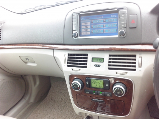 HYUNDAI SONATA 2.0  ปี08 มือเดียว สวยมากครับ รถใหญ่ ราคา วีออส ซื้อสดลดได้ครับ ! ! !