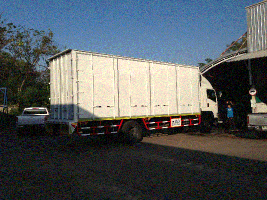 ขายดาวรถ6ล้อใหญ่ตู้10บาน ISUZU FTR240