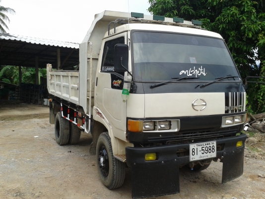 ขาย6ล้อดั้ม HINO 6สูบ 165แรง  6เกียร์เดินหน้า พวงมาลัยพาวเวอร์ มีแอร์