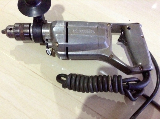 ขายสว่านกระแทก ยี่ห้อมากีต้า รุ่น 8416