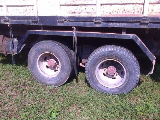 10ล้อดั้ม195แรงFM3H รถสภาพเดิมๆ...คันนี้ได้เดิม รถห้างแท้