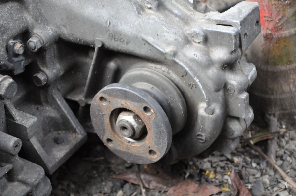 ขายเครื่อง NISSANดีเซล CD20turbo พร้อมเกียร์autoขับ4ล้อ สภาพสวยเดิมจากญี่ปุ่นยังไม่เคยใช้งานในไทย 18,000เท่านั้น