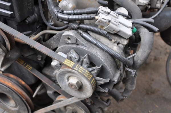 ขายเครื่อง NISSANดีเซล CD20turbo พร้อมเกียร์autoขับ4ล้อ สภาพสวยเดิมจากญี่ปุ่นยังไม่เคยใช้งานในไทย 18,000เท่านั้น