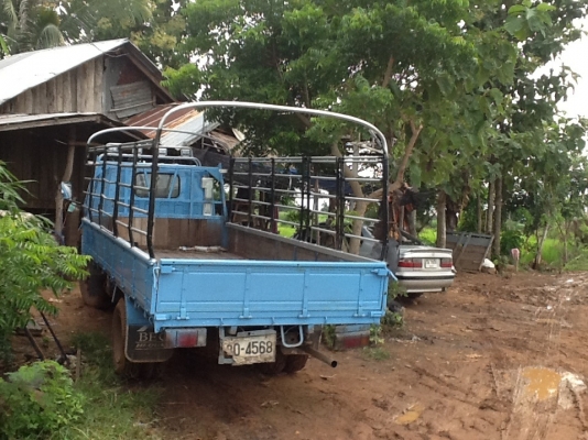 ISUZU NKR58LU5M เครื่อง4BE1. 110Hp เครื่องแคชชีสวยเอกสารพร้อมโอนครับ