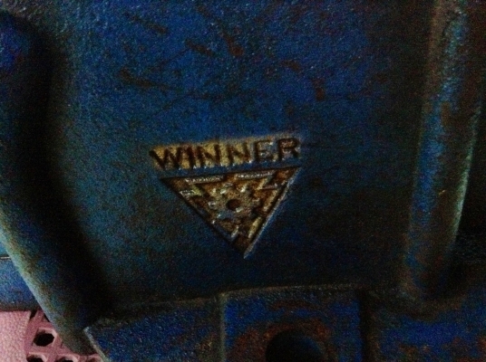 ขายปากกาจับชิ้นงาน ขนาด 5" ยี่ห้อ Winner