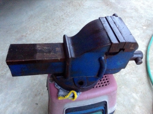 ขายปากกาจับชิ้นงาน ขนาด 5" ยี่ห้อ Winner