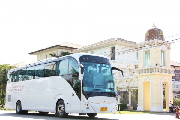 ให้เช่าเหมารถทัวร์ รถบัส รถโค้ช และรถนำเที่ยว VIP 36-50 ที่นั่ง