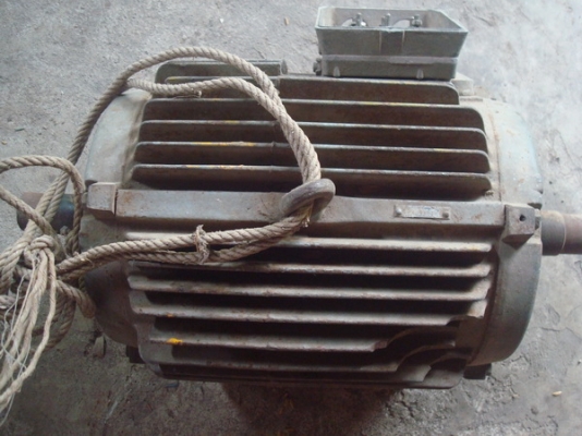 ขาย มอเตอร์ mez mohelnice 3 เฟส ขนาด 10 แรง ราคาถูก